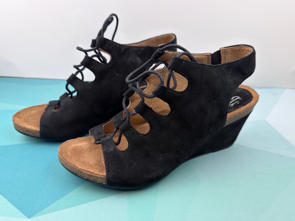 Söfft Women’s Black Suede Lace-Up Wedge Sandals Comfort Slingback Size 7.5